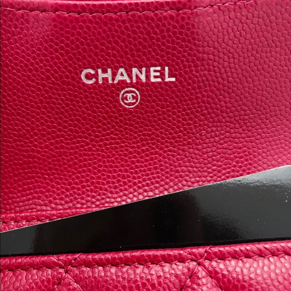 SOLD😭😭Chanel O case Flap Wallet Card Holder 18B Red - Picture 7 of 8